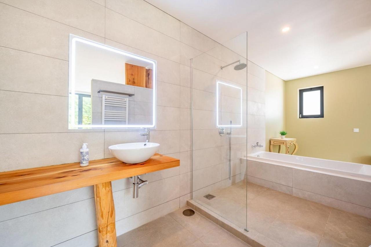 Guestready - Luxury Beach Villa With Private Pool Mafra Exterior foto